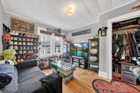 10 Brookside Avenue Hawthorne NJ 07506