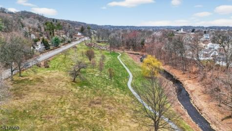 10 Brookside Avenue Hawthorne NJ 07506