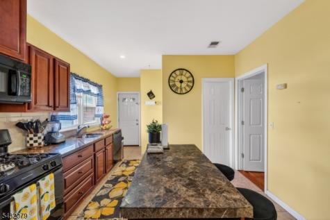 89 Watsessing Avenue Bloomfield NJ 07003
