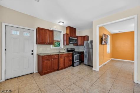 89 Watsessing Avenue Bloomfield NJ 07003