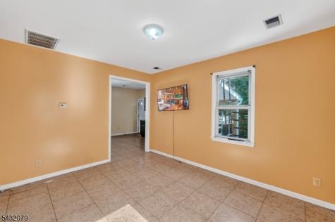 89 Watsessing Avenue Bloomfield NJ 07003