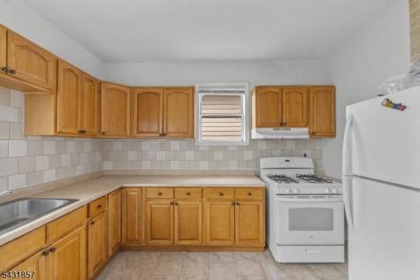 733 Jackson Avenue Elizabeth NJ 07201