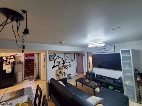 115 Hawthorne Street Roselle NJ 07203