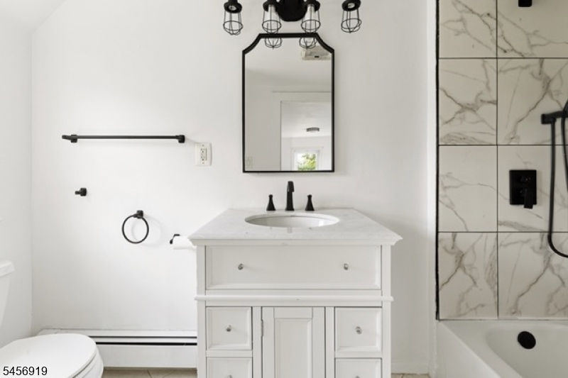 26 Dane Street Sayreville NJ 08872
