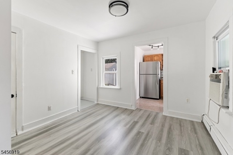 26 Dane Street Sayreville NJ 08872
