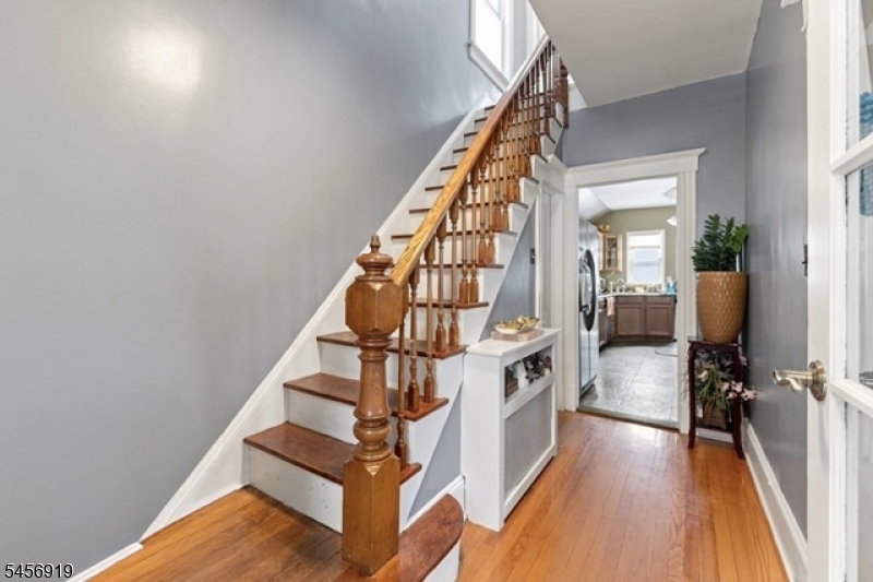 26 Dane Street Sayreville NJ 08872