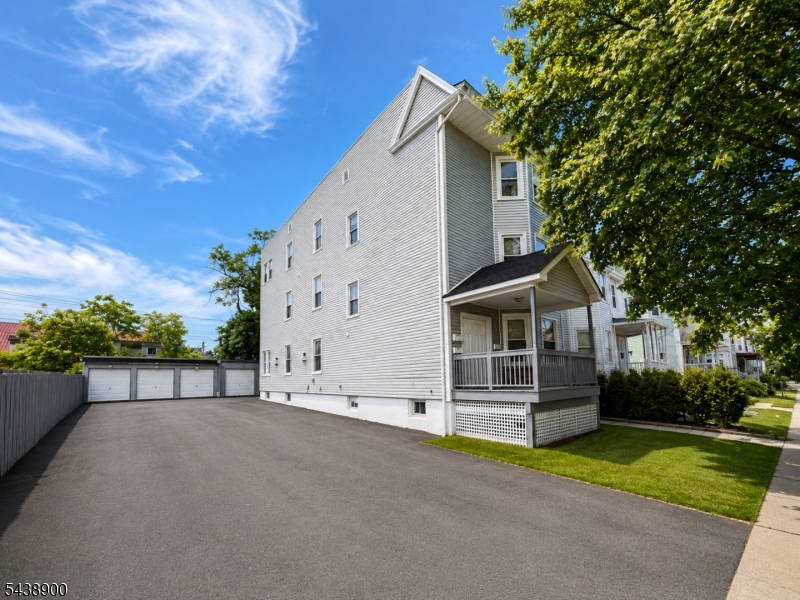 75 Eaton Place East Orange NJ 07017
