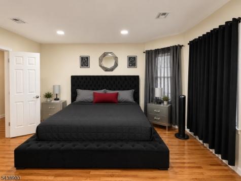 75 Eaton Place East Orange NJ 07017