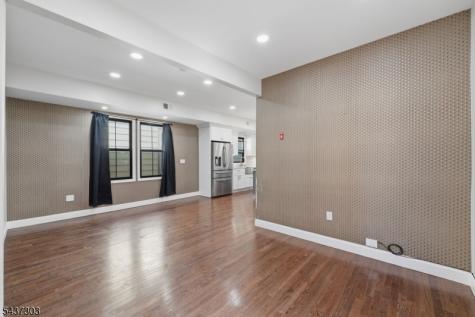 851 Garden Street Elizabeth NJ 07202