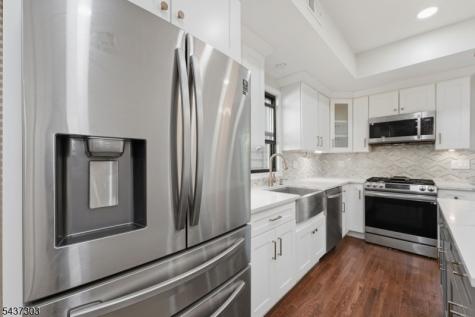 851 Garden Street Elizabeth NJ 07202