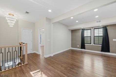 851 Garden Street Elizabeth NJ 07202
