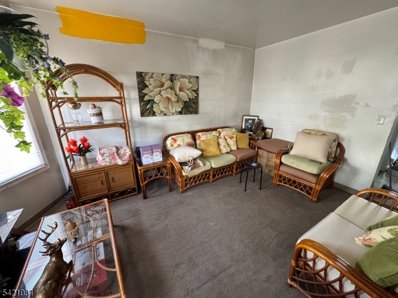 88 N 6th Street Paterson NJ 07522