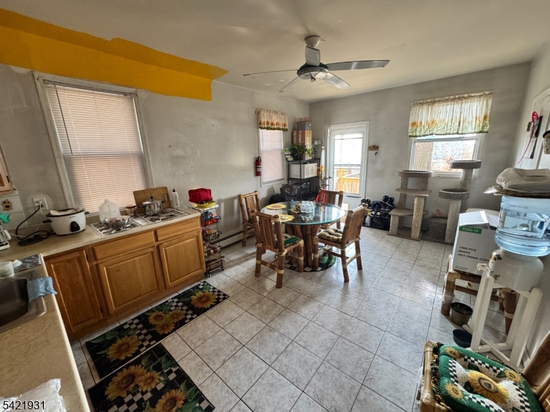 88 N 6th Street Paterson NJ 07522