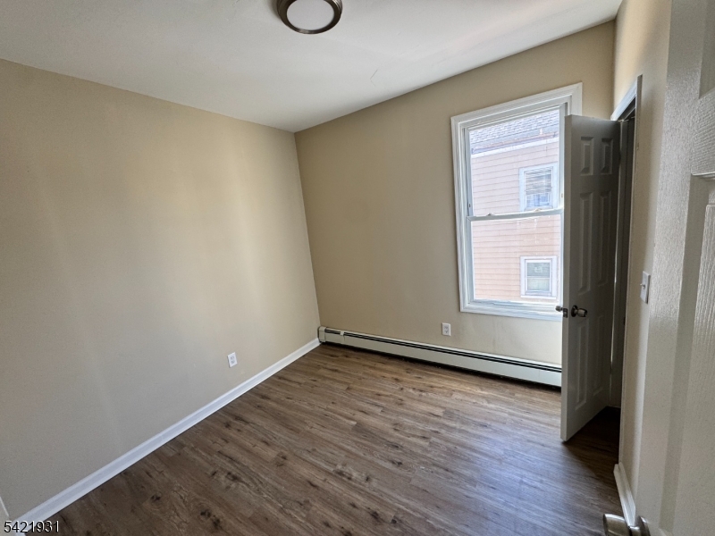 88 N 6th Street Paterson NJ 07522