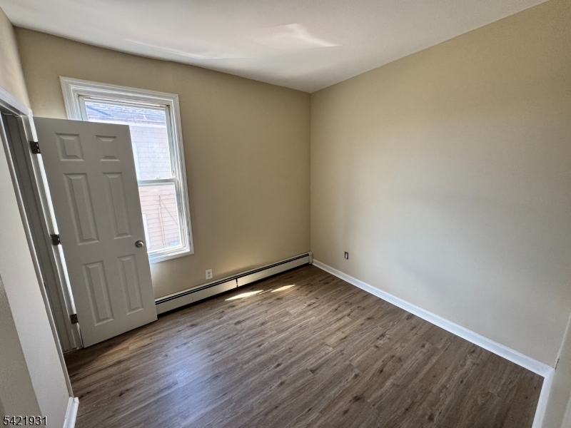 88 N 6th Street Paterson NJ 07522