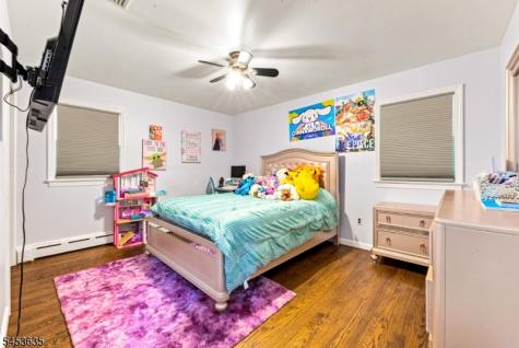 13 East Street Wanaque NJ 07465