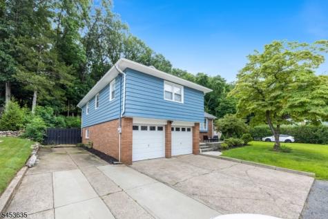 13 East Street Wanaque NJ 07465