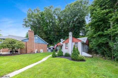 13 East Street Wanaque NJ 07465