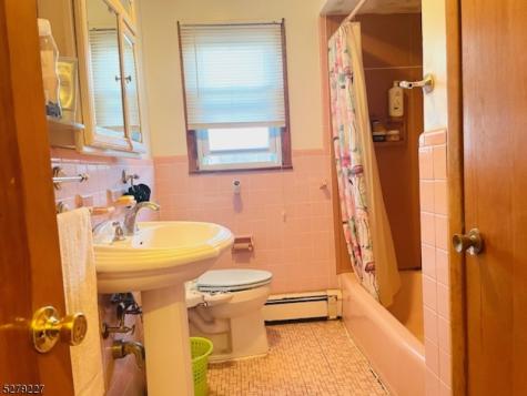 447 Elm Street Kearny NJ 07032