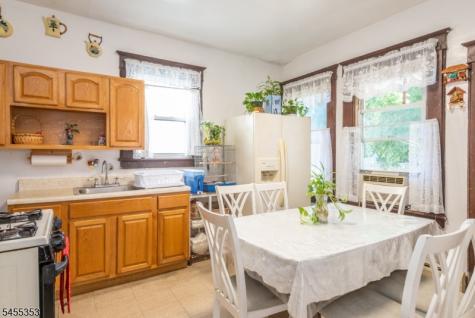 985 E 23rd Street Paterson NJ 07513