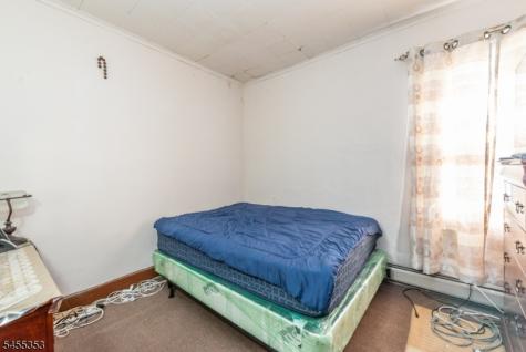 985 E 23rd Street Paterson NJ 07513