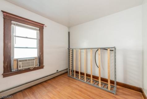 985 E 23rd Street Paterson NJ 07513