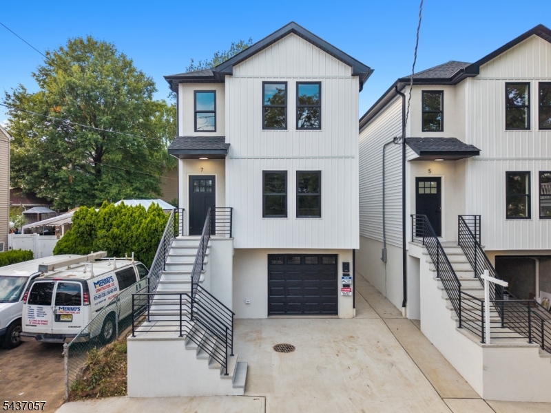 5 Montclair Avenue Paterson NJ 07503