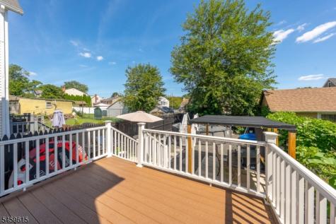 509 Roosevelt Street Roselle Park NJ 07204