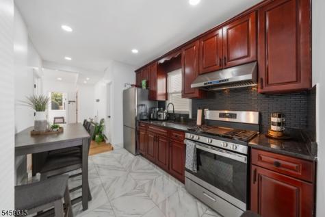 509 Roosevelt Street Roselle Park NJ 07204
