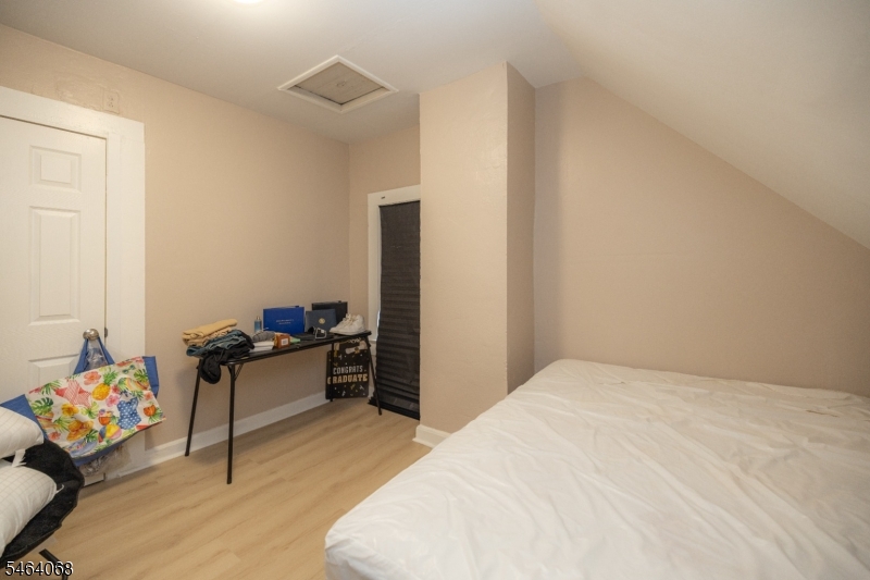 26 Reid Street Elizabeth NJ 07201