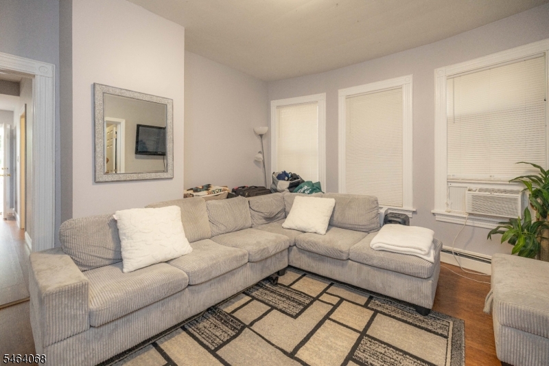26 Reid Street Elizabeth NJ 07201
