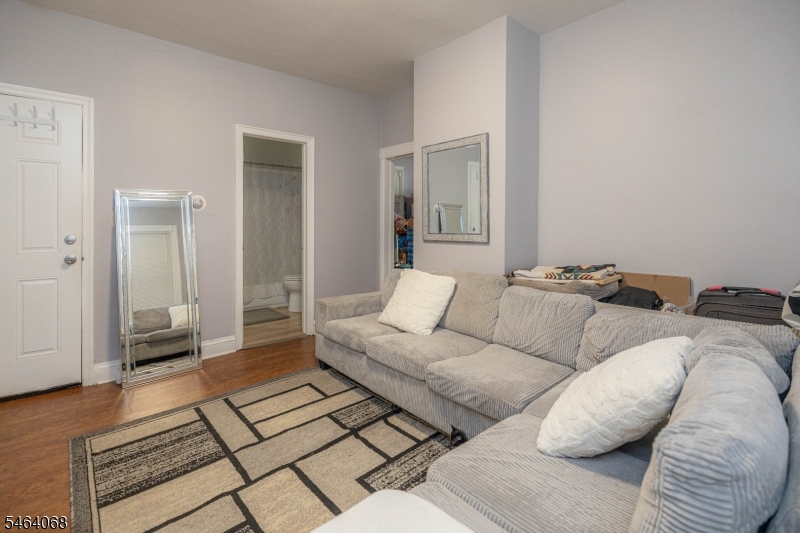 26 Reid Street Elizabeth NJ 07201