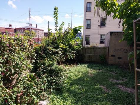 71 N 5th Street Newark NJ 07107