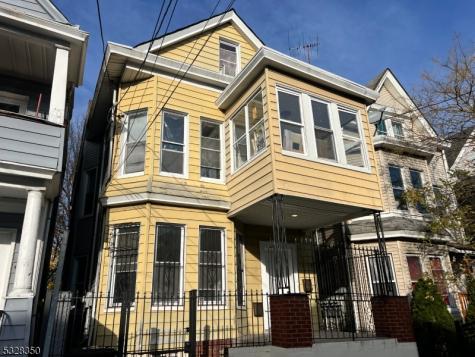 131 Godwin Avenue Paterson NJ 07501