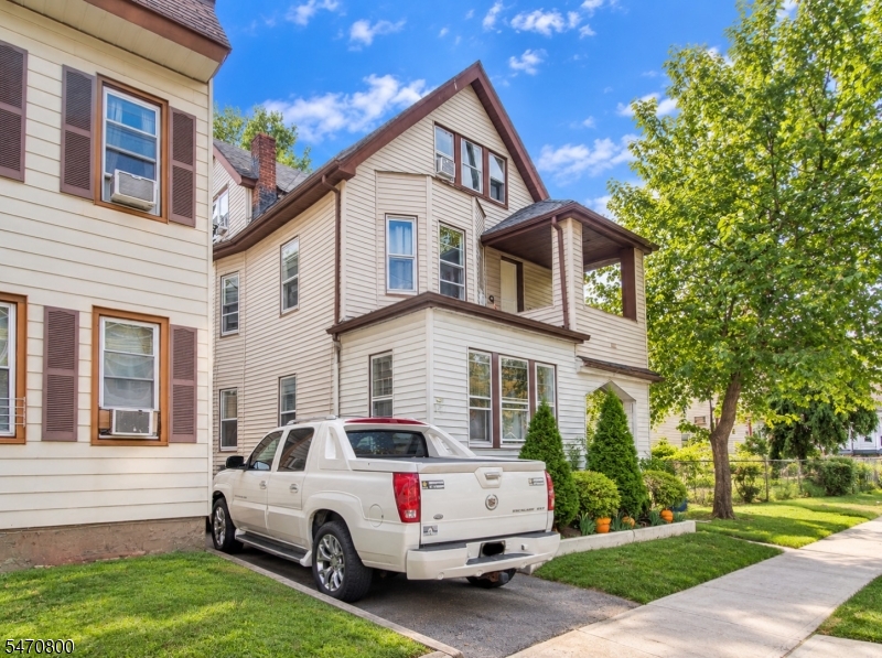 20 Harrison Street Belleville NJ 07109