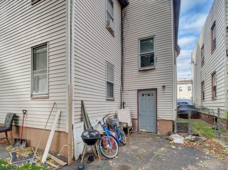 20 Harrison Street Belleville NJ 07109