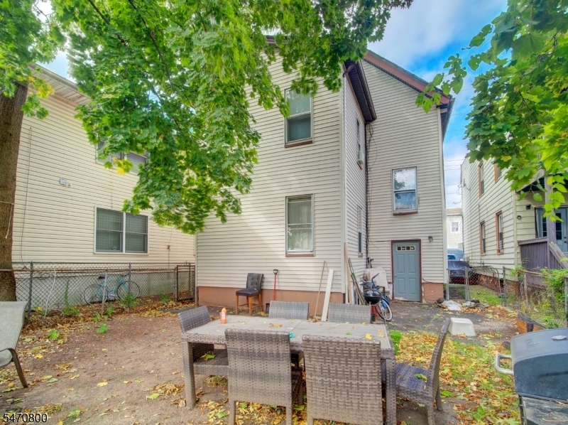 20 Harrison Street Belleville NJ 07109