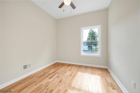 532 Ringwood Avenue Wanaque NJ 07465