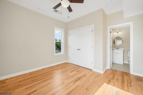 532 Ringwood Avenue Wanaque NJ 07465