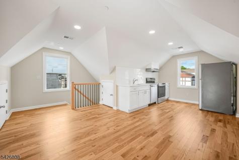532 Ringwood Avenue Wanaque NJ 07465