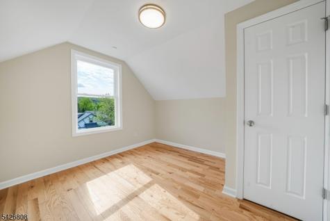 532 Ringwood Avenue Wanaque NJ 07465