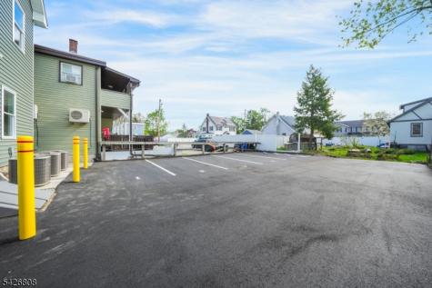 532 Ringwood Avenue Wanaque NJ 07465