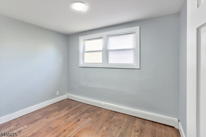20 Edwin Place Newark NJ 07112