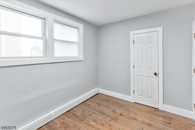 20 Edwin Place Newark NJ 07112