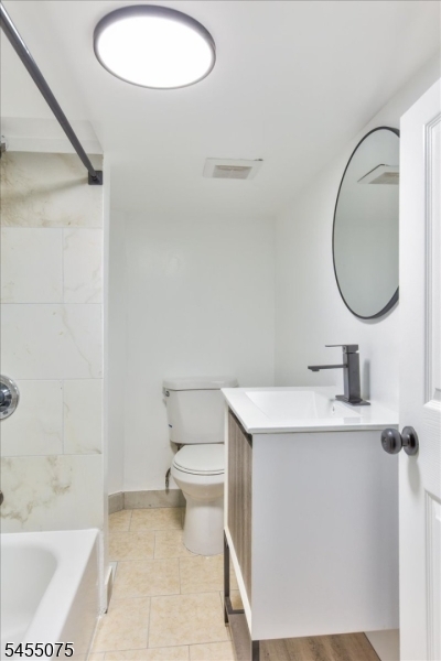 20 Edwin Place Newark NJ 07112