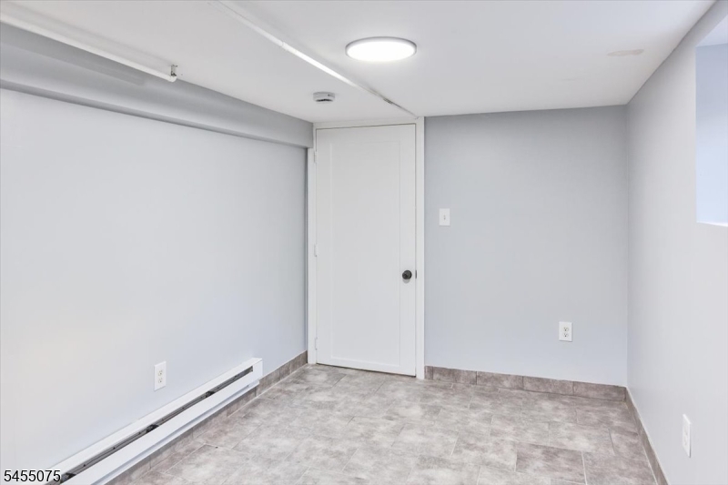 20 Edwin Place Newark NJ 07112