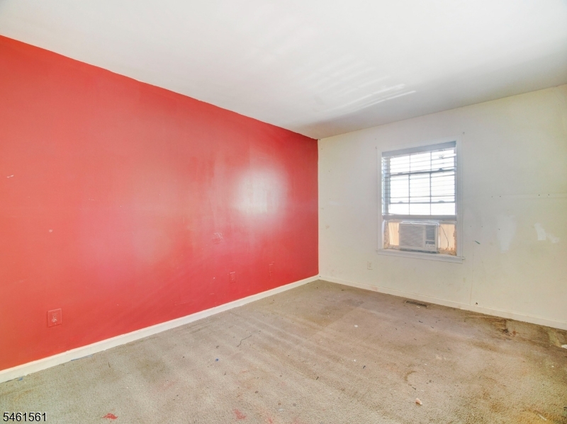 134 S Grove Street East Orange NJ 07018