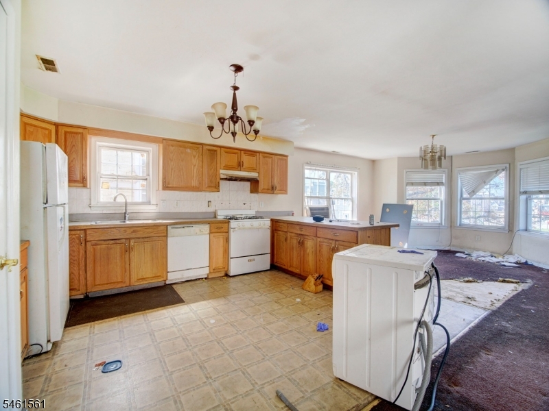 134 S Grove Street East Orange NJ 07018