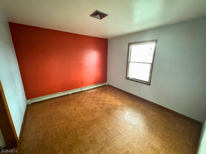 43 Hope Street Lodi NJ 07644