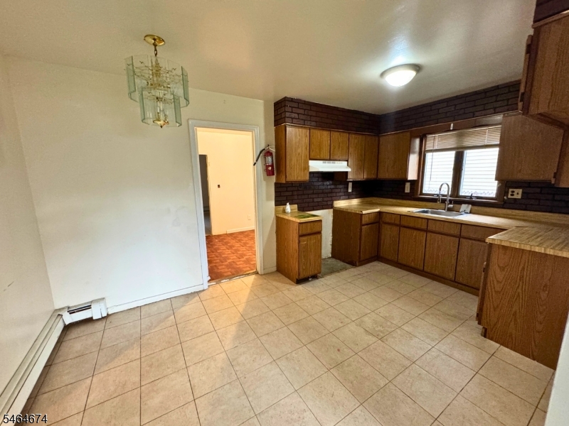 43 Hope Street Lodi NJ 07644